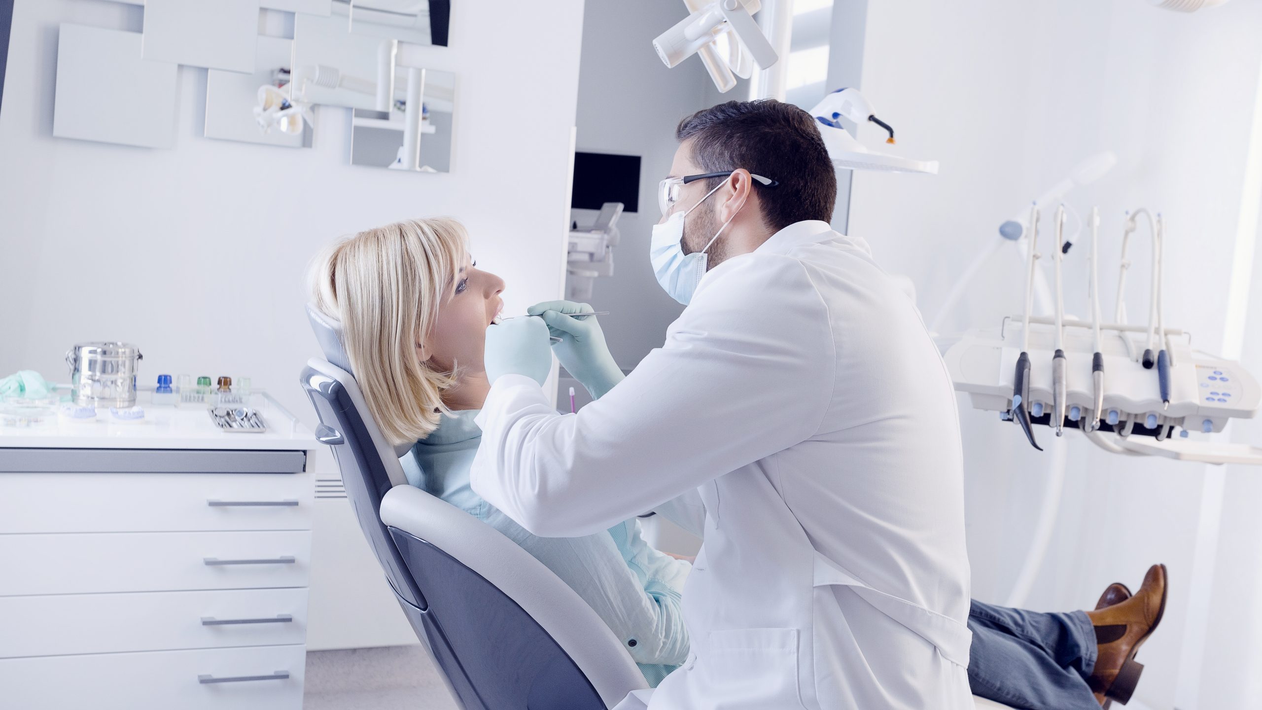 Dentist in Groveland, FL
